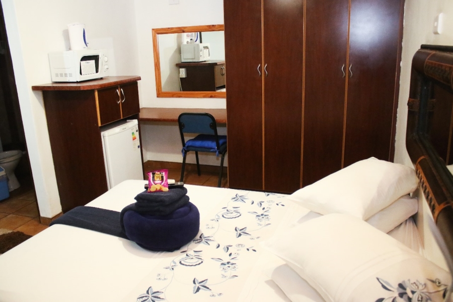 To Let 1 Bedroom Property for Rent in Kathu Northern Cape